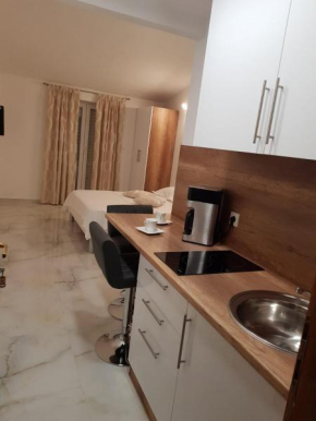 Гостиница Apartment Mišković  Макарска 